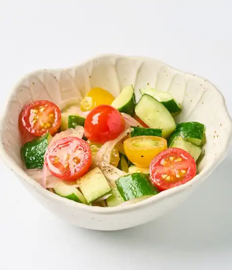 CUCUMBER & TOMATO SALAD