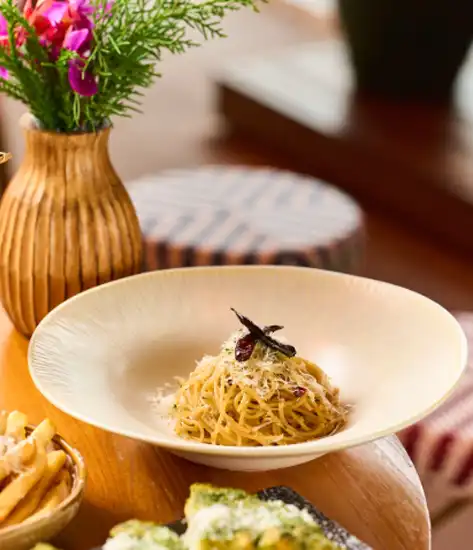 SPAGHETTI AGLIO OLIO